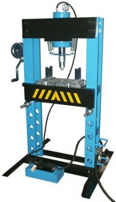 Гидравлический пресс П-120